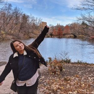 Meet your Posher, Katie